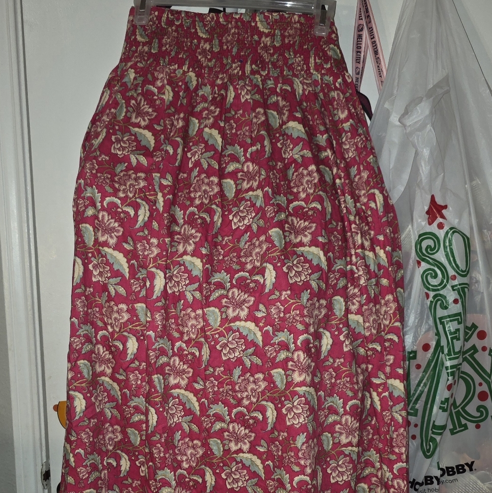 Floral Pink MAXI Skirt / VINTAGE STYLE
